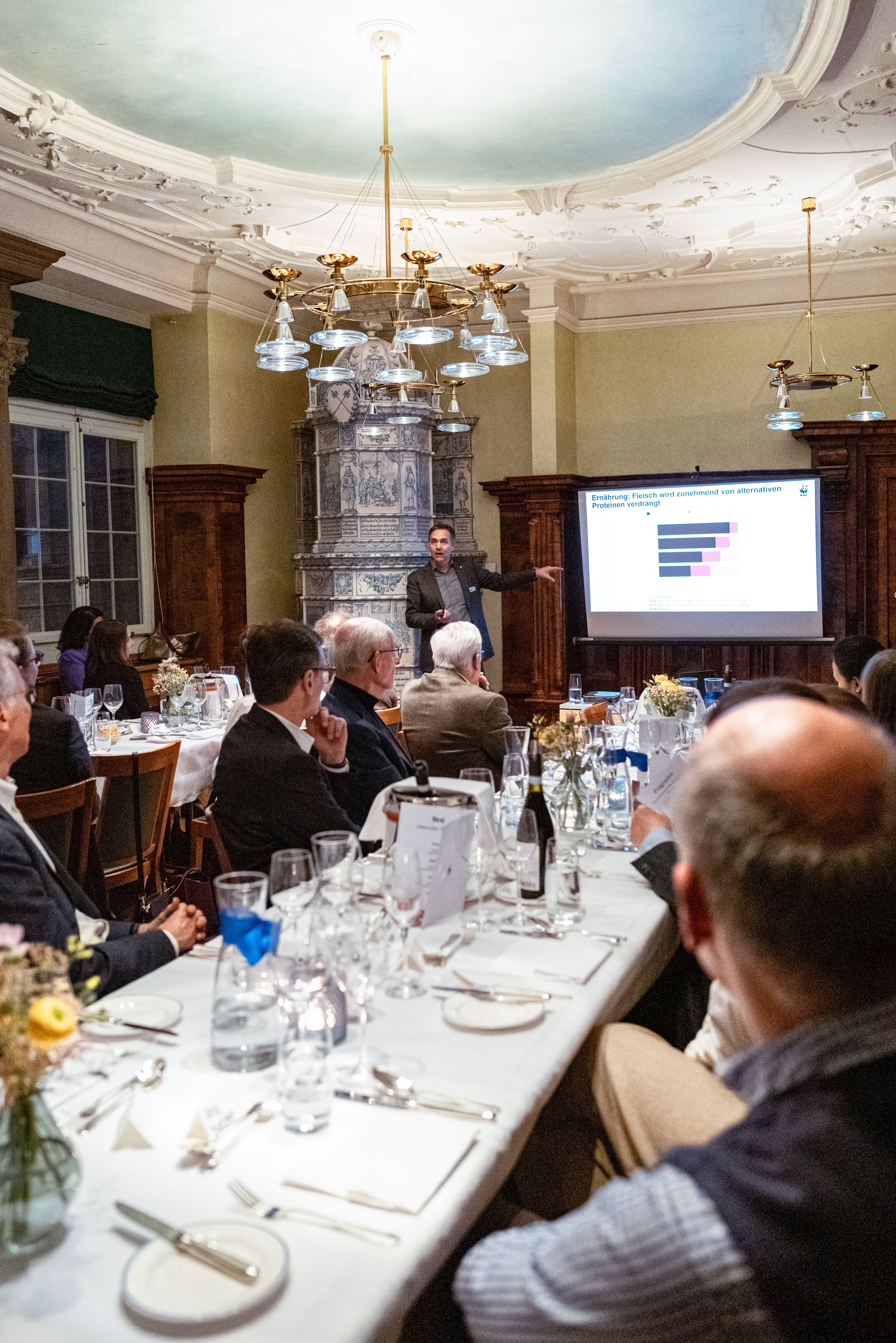 Thomas Vellacott präsentiert im Circle for Nature