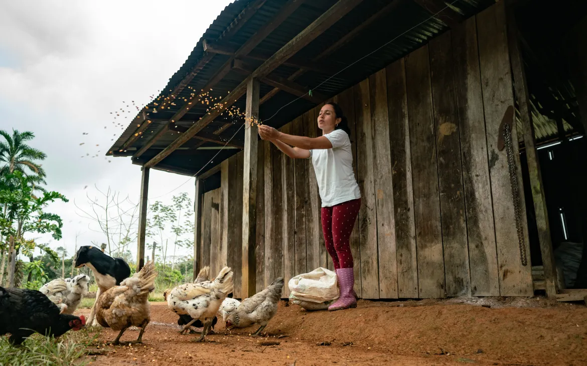 Marisela, a farmer and mother in Calamar, Guaviare, is part of an “environmental promoters” group working with WWF-Colombia to curb deforestation around Chiribiquete National Park and create sustainable local livelihoods.