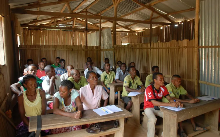 Les villageois de Madagascar reçoivent une formation du WWF