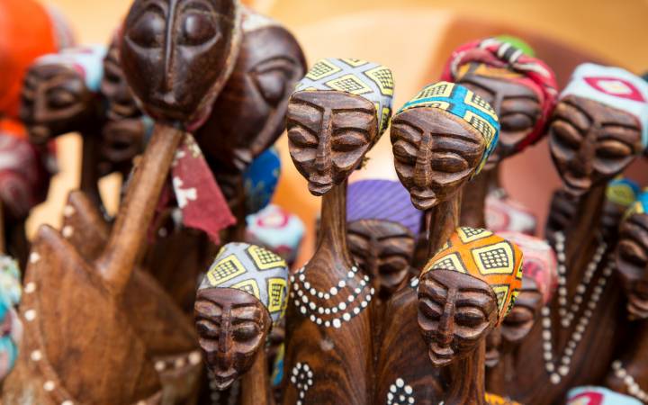 Afrikanische Holzschnitzereien