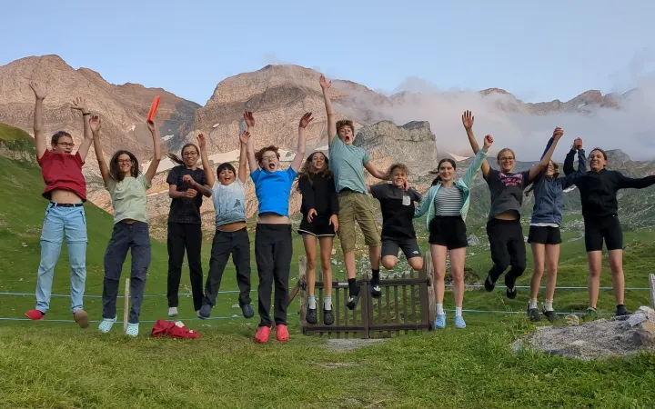 WWF Youth: Kinder und Jugendliche in den Schweizer Alpen