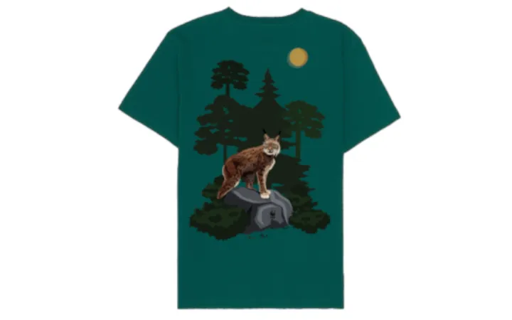 Rückenseite von T-Shirt mit Luchs-Motiv