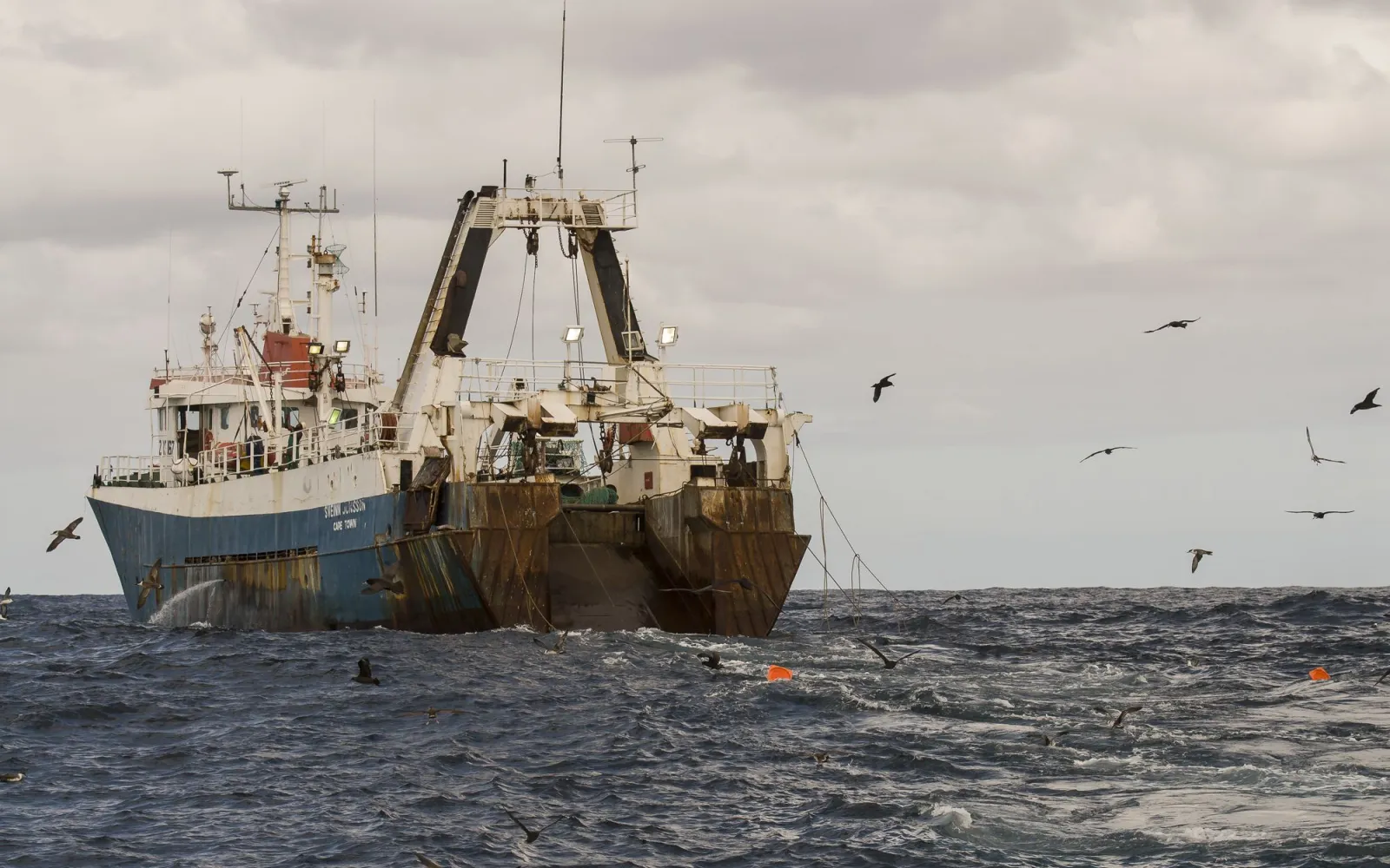 nave da pesca d'altura