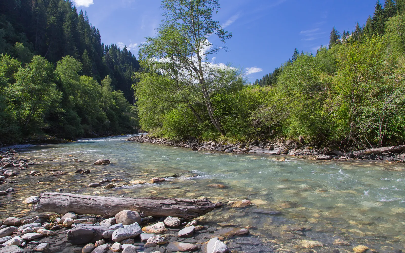 Wertvolle Gewässer in der Schweiz: Glenner
