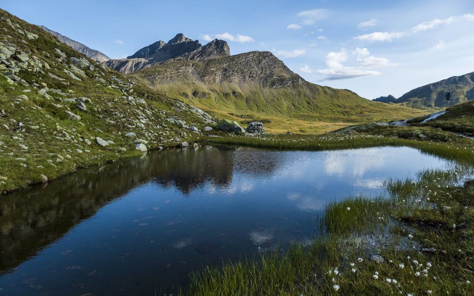 See auf der Greinaebene in der Schweiz