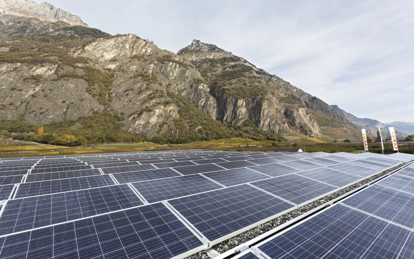 Photovoltaik-Anlage in den Bergen