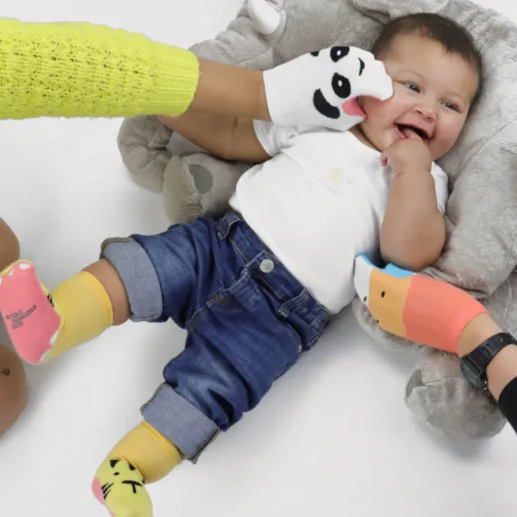 1157.30 WWF Babysocken «Asien»