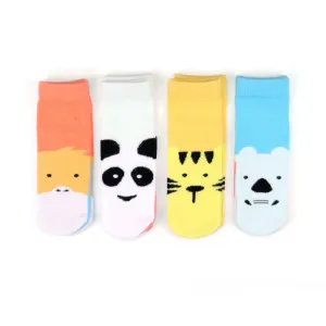 1157.30 WWF Babysocken «Asien»