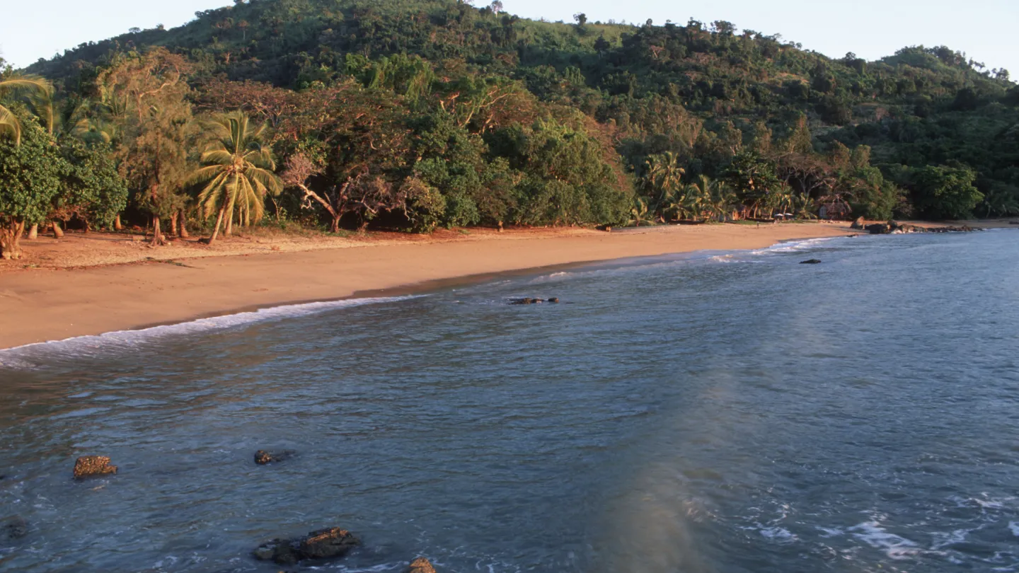 Côte à Nosy Komba, Madagascar
