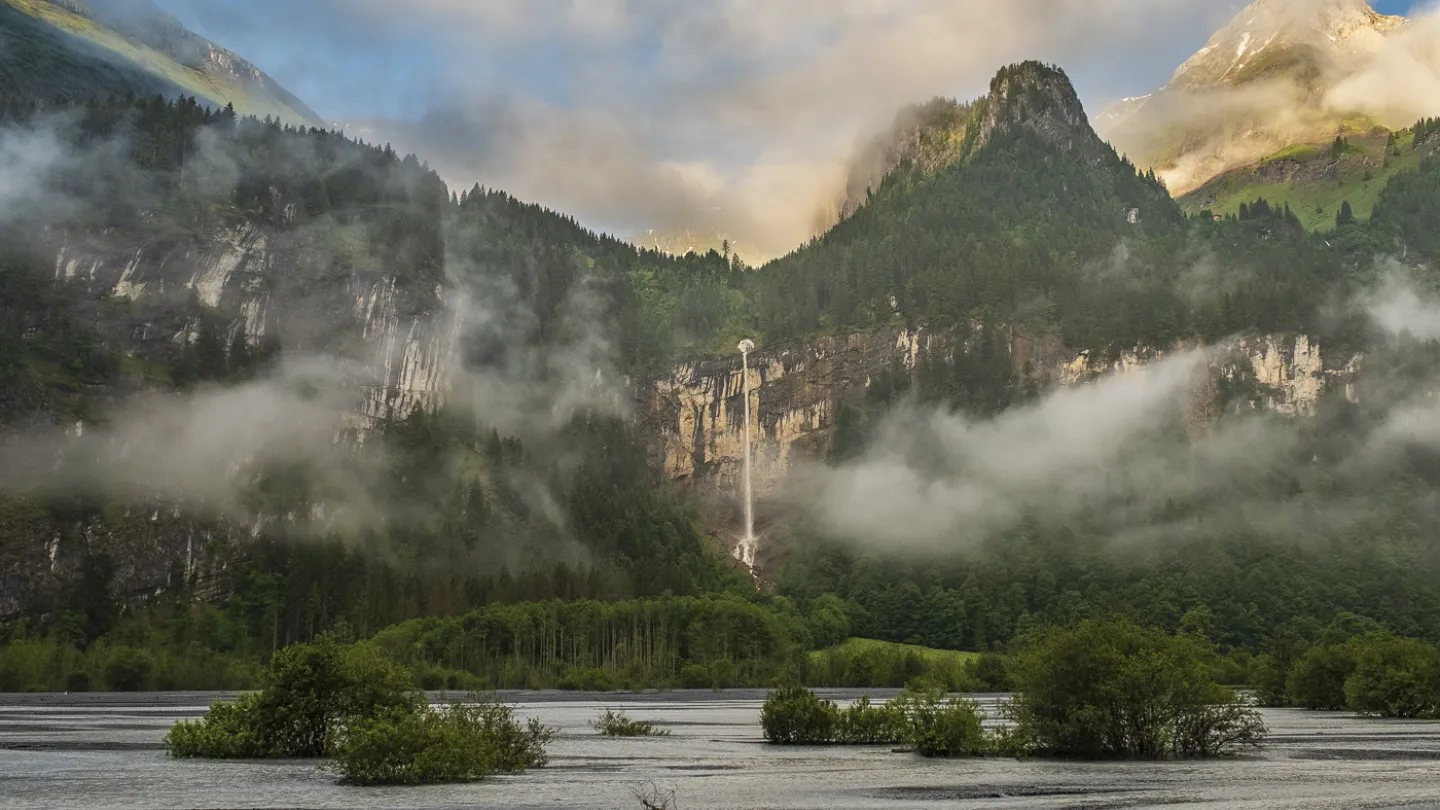 Schweizer Fluss Chiene